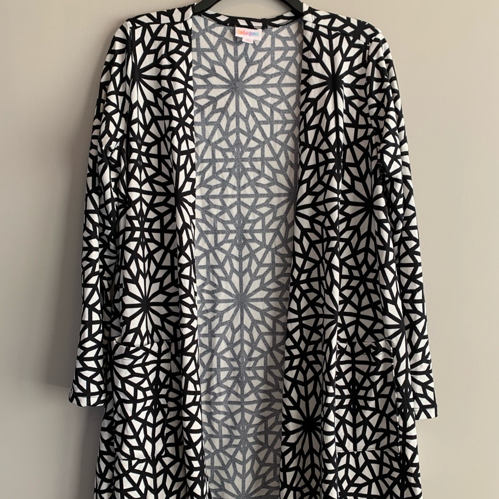 Lularoe Caroline